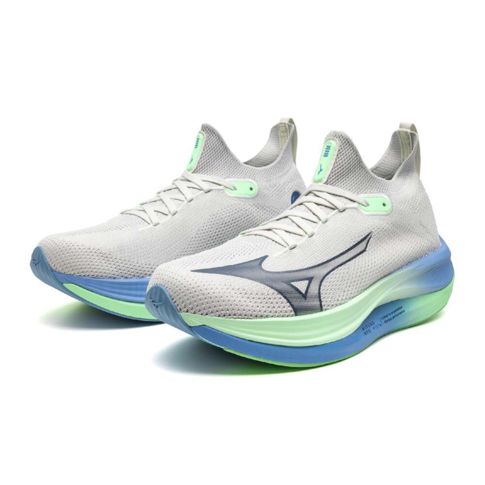 MIZUNO NEO VISTA - Footwear - Shoes